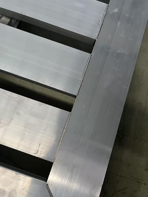 Heavy-Duty Aluminum Pallet 300-2500KG Capacity ISO Standard