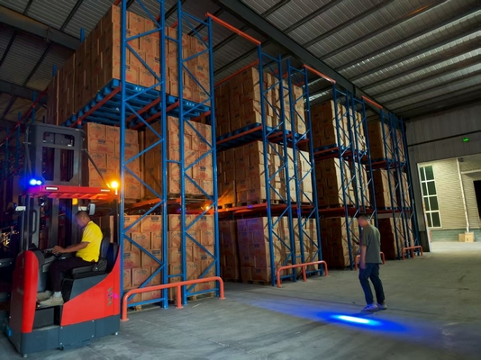 Heavy-Duty Steel Warehouse Racking 1000-8000KG Capacity Custom Sizes
