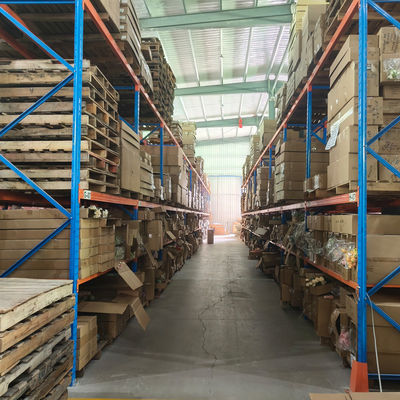 Heavy-Duty Warehouse Pallet Rack With Load-Bearing 1-5 Tons Industrial Heavy Duty Racks