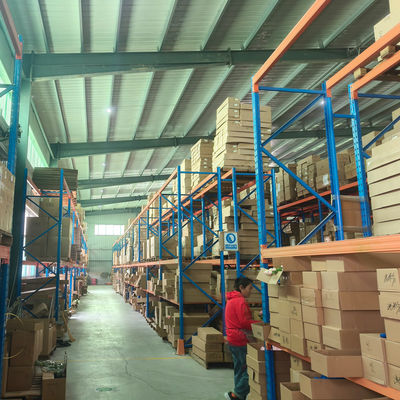 Customized Pallet Racking For Heavy Duty Storage Tailored To Needs