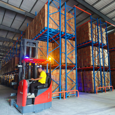 Customizable Heavy Duty Shelving 1000kg/2000kg/3000kg Per Layer Industrial Pallet Shelving Rack ﻿